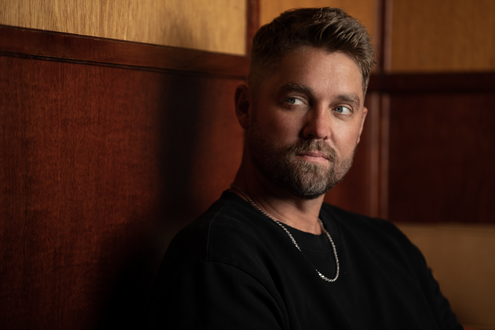 Brett Young Announces UK and European Dates for 2024